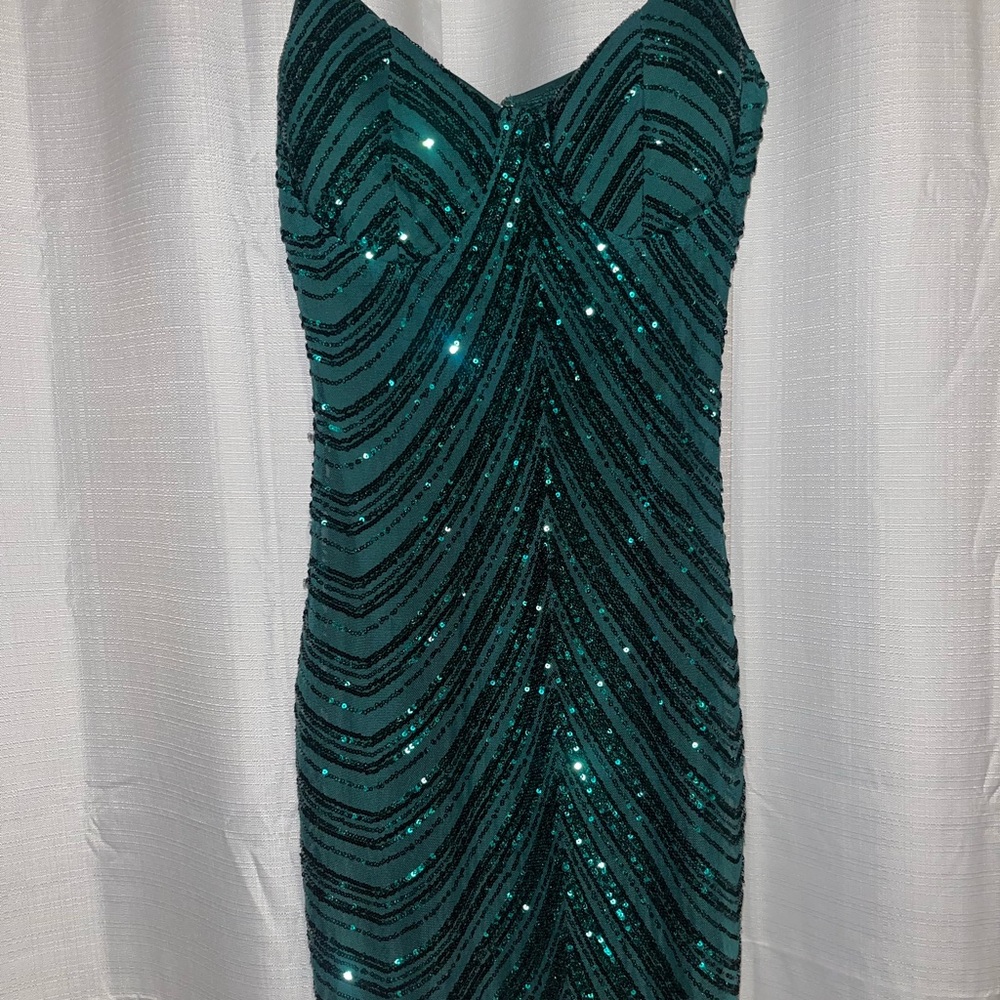 Windsor Emerald Green Sequin Dress